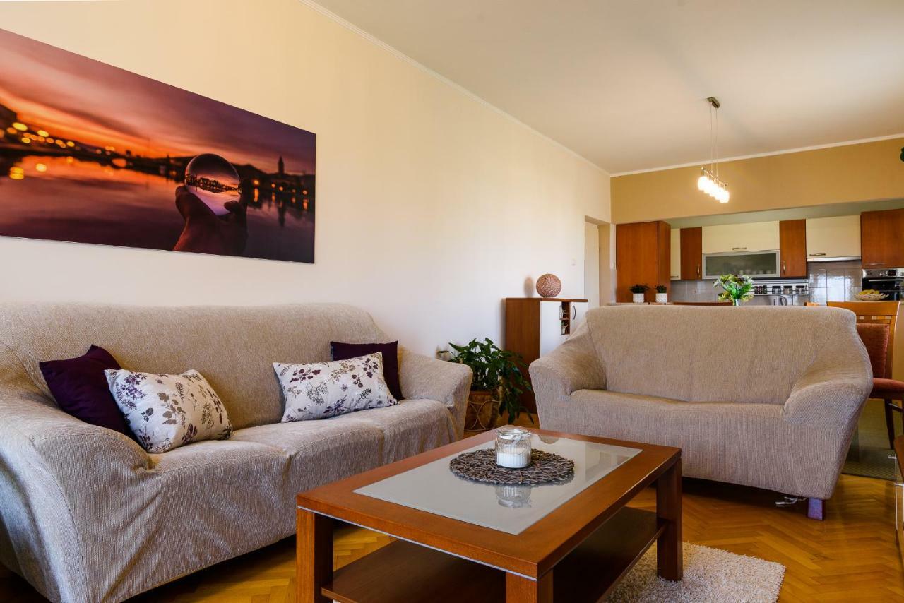 Marinella Apartment *