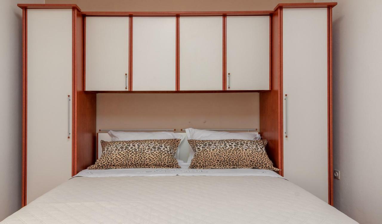 Marinella Apartment *